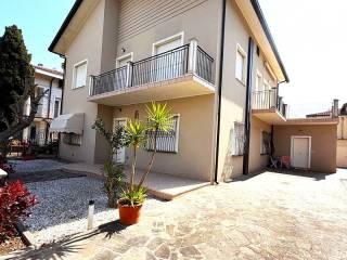 Villa plurifamiliare viale Lugo, Parco, Riccione — foto 2 di 44