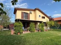 Villa unifamiliare, ottimo stato, 160 m², Rosciano
