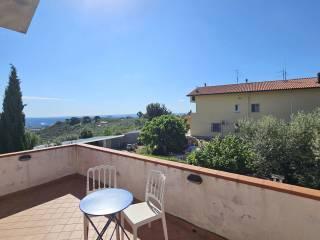 Villa bifamiliare Contrada Fiorano, Loreto Aprutino — foto 2 di 42