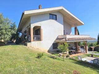 Villa bifamiliare Contrada Fiorano, Loreto Aprutino — foto 38 di 42