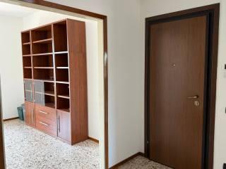 Appartamento via Daniele Maffeis 3, Centro, Gazzaniga — foto 14 di 20