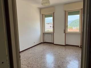 Appartamento via Daniele Maffeis 3, Centro, Gazzaniga — foto 16 di 20