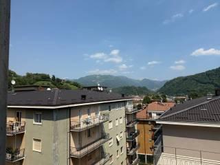 Appartamento via Daniele Maffeis 3, Centro, Gazzaniga — foto 4 di 20