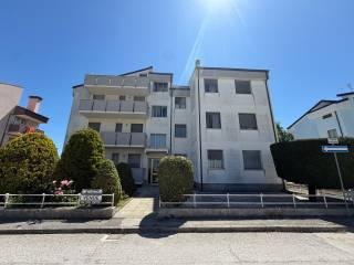 Appartamento via Roma, Centro, Morro d'Alba — foto 2 di 35