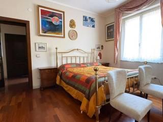 Villa bifamiliare via I. Cocconi 25, Centro, Traversetolo — foto 9 di 49