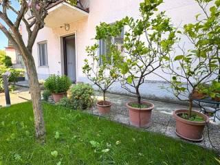 Villa bifamiliare via I. Cocconi 25, Centro, Traversetolo — foto 29 di 49