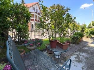 Villa bifamiliare via I. Cocconi 25, Centro, Traversetolo — foto 45 di 49