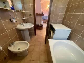 Trilocale via Libero della Briotta, Centro, Novate Mezzola — foto 6 di 32