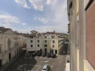 Appartamento piazza san cristoforo 12, Centro Storico, Udine — foto 23 di 24