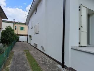 Villa bifamiliare via Piero Calamandrei 13, Lugo — foto 33 di 44