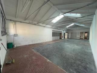 Terratetto unifamiliare via Giuseppe Di Vittorio 19, Centro, Vaiano — foto 2 di 18