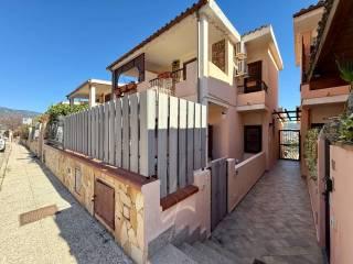 Villa a schiera via Parigi 54, Centro, Villasimius — foto 3 di 6