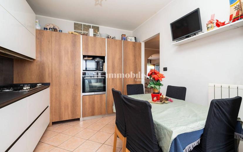 Appartamento via della Croce 6, Villaggio Fiorito - Oltre Dora, Collegno — foto 44 di 45