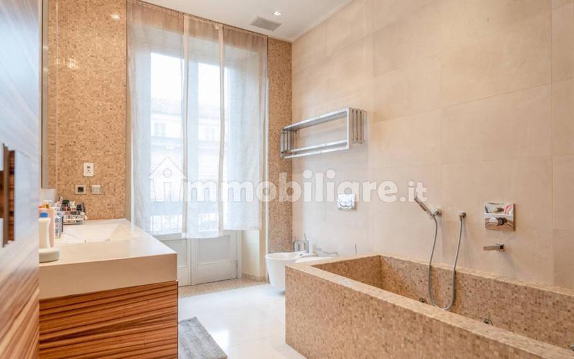 Appartamento via Don Giovanni Minzoni 8, Piazza Solferino - Corso Matteotti, Torino — foto 66 di 74