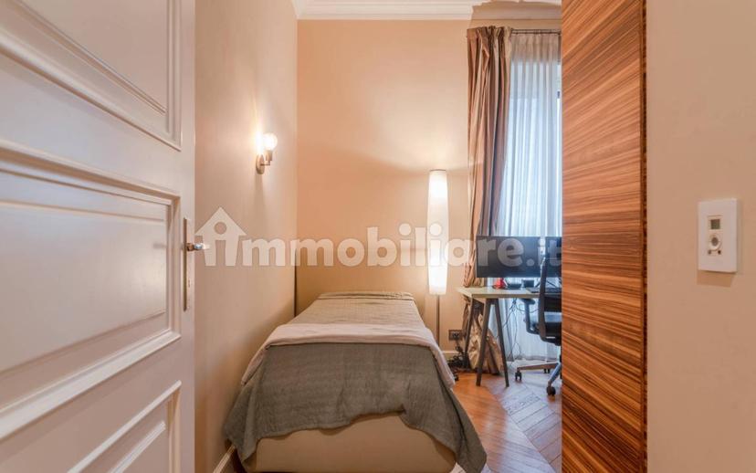 Appartamento via Don Giovanni Minzoni 8, Piazza Solferino - Corso Matteotti, Torino — foto 37 di 74