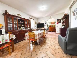 Villa bifamiliare Strada Provinciale di Mirandola 22/1, Concordia sulla Secchia — foto 9 di 48