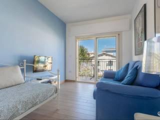 Appartamento in villa via Plinio 1, Centro, Roseto degli Abruzzi — foto 9 di 15