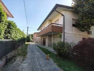 Villa unifamiliare via Giacomo Puccini, Loreo — foto 17 di 37