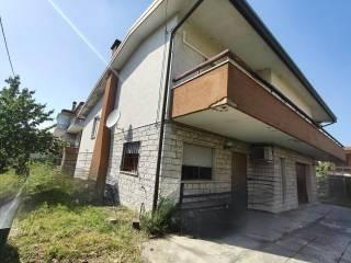 Villa unifamiliare via Giacomo Puccini, Loreo — foto 9 di 37