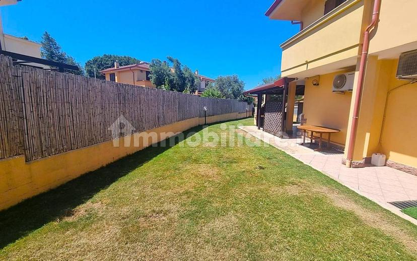 Villa bifamiliare via Lago di Como 10, Capitana, Quartu Sant'Elena — foto 14 di 29