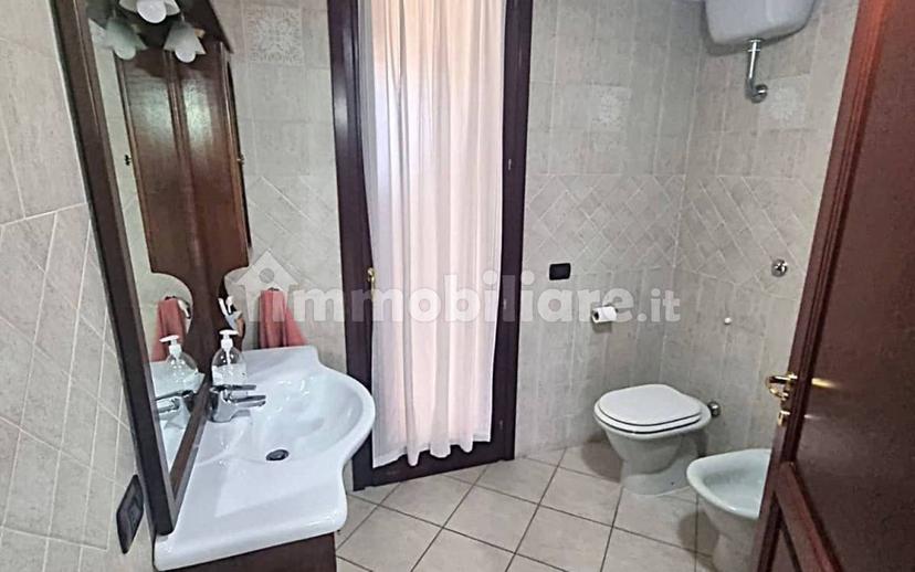 Villa bifamiliare via Lago di Como 10, Capitana, Quartu Sant'Elena — foto 9 di 29