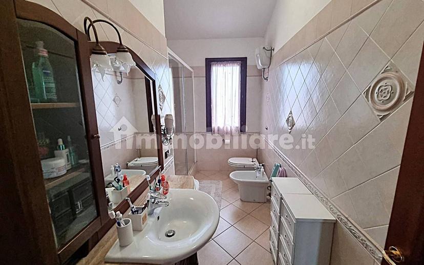 Villa bifamiliare via Lago di Como 10, Capitana, Quartu Sant'Elena — foto 26 di 29