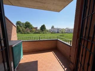 Trilocale via Antonio Cugini, Buco del Signore - Acque Chiare, Reggio Emilia — foto 2 di 12