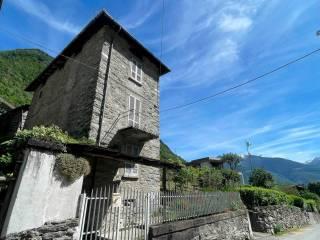 Villa unifamiliare Località Arquino, Ponchiera, Sondrio — foto 5 di 31