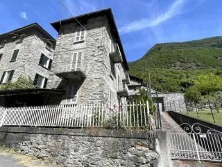Villa unifamiliare Località Arquino, Ponchiera, Sondrio — foto 10 di 31