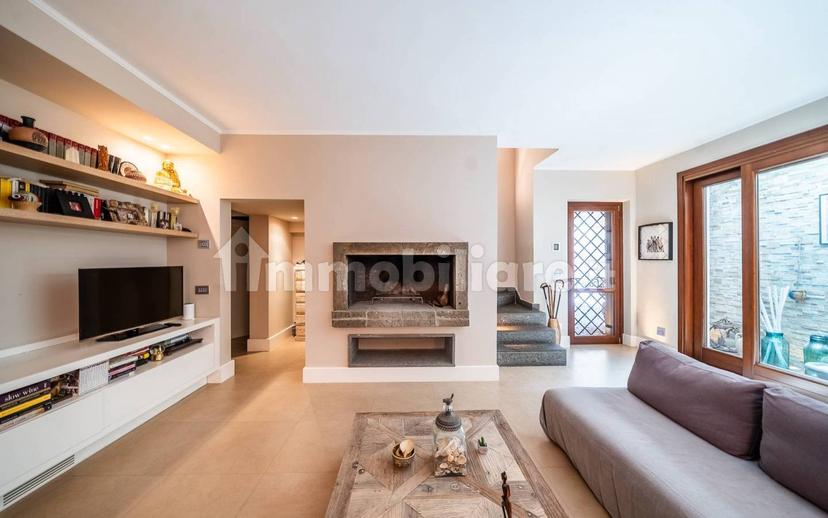 Villa bifamiliare via Macchia dello Sterparo, Frascati — foto 3 di 63