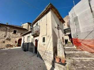 Terratetto unifamiliare via Colle Aprico, 2, Bominaco, Caporciano — foto 11 di 14