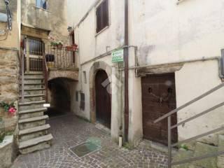 Trilocale via Degli Archi 15, Ponticelli, Scandriglia