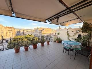 Attico ottimo stato, 315 m², Centro Storico, Reggio Calabria — foto 22 di 37