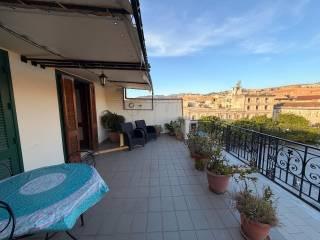 Attico ottimo stato, 315 m², Centro Storico, Reggio Calabria — foto 33 di 37