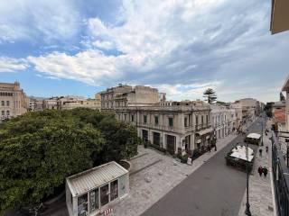 Attico ottimo stato, 315 m², Centro Storico, Reggio Calabria — foto 7 di 37