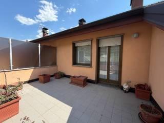 Attico via del buon consiglio, 5, Centro, Sondrio — foto 21 di 35