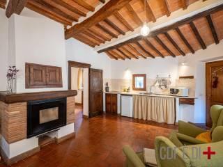 Trilocale via Generale Orsini, Centro, Pitigliano — foto 13 di 26