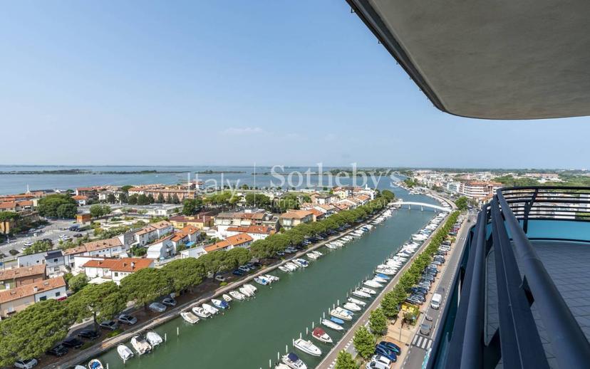 Attico Riva Scipio Slataper 4, Centro, Grado — foto 11 di 23