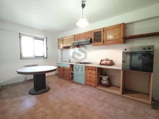 Villa a schiera via Milano 13, Amorosi — foto 3 di 44