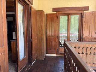 Quadrilocale Strada Larzey-Entrèves 16, Centro, Courmayeur — foto 24 di 28