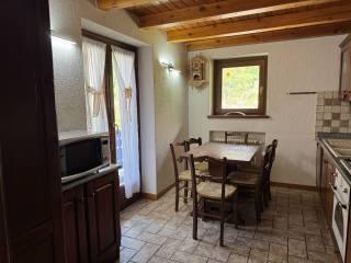 Quadrilocale Strada Larzey-Entrèves 16, Centro, Courmayeur — foto 7 di 28