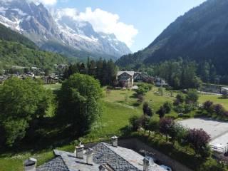 Quadrilocale Strada Larzey-Entrèves 16, Centro, Courmayeur — foto 19 di 28