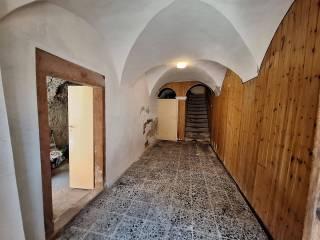 Terratetto unifamiliare via Serravalle, Centro, Bosa — foto 43 di 57