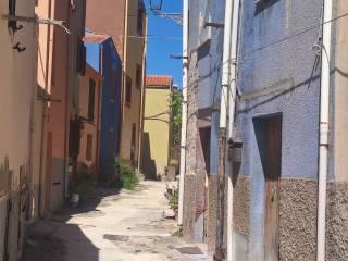 Terratetto unifamiliare via Serravalle, Centro, Bosa — foto 33 di 57