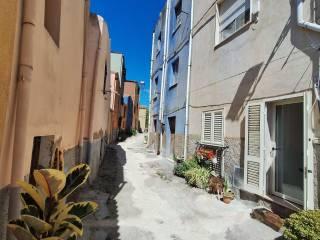 Terratetto unifamiliare via Serravalle, Centro, Bosa — foto 35 di 57