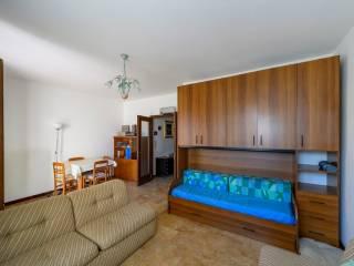 Bilocale via Due Riviere, Centro, Baveno — foto 12 di 12