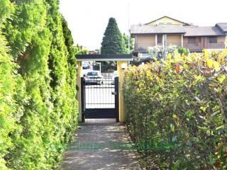 Trilocale via Alessandro Santagostino 6, Casorate Primo — foto 7 di 20