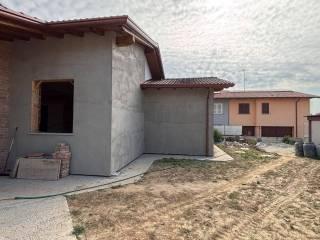 Villa unifamiliare via Stelvio, Rondo Carducci, Medassino, Voghera — foto 15 di 66