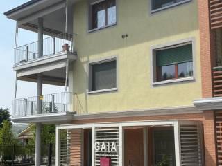 Trilocale piazza Dante Alighieri 7, Centro, Calamandrana — foto 4 di 4