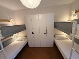 Più di tre posti letto in multipla via Francesco Baracca 7, Carugo — foto 5 di 5